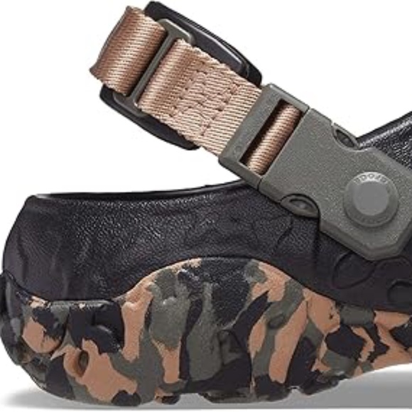 Crocs Unisex-Adult All-Terrain Atlas Clogs. NWT.  Men size 11